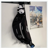 Черный+милая иглы панд [2 случайных значков]