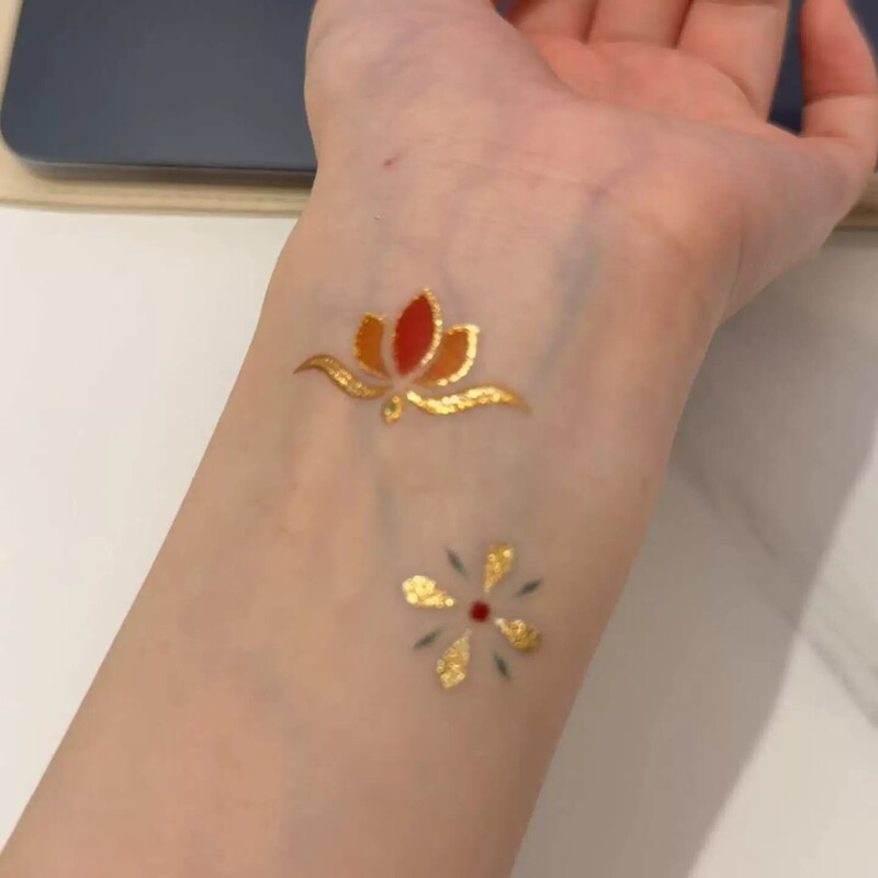 Shimmering Floral Gold Foil Dunhuang Forehead Tattoo Stickers, Hanfu Ancient Style Forehead Stickers, Printed Gold Foil Stickers