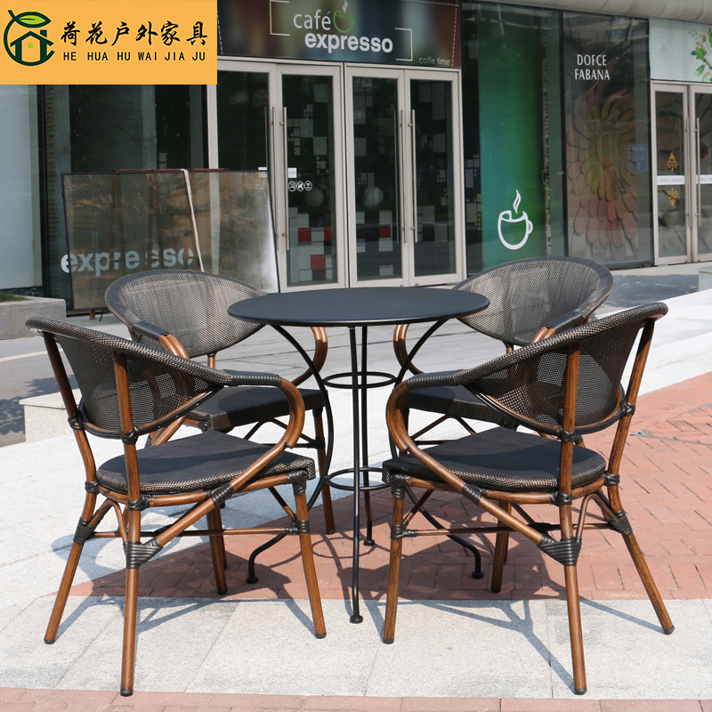 Outdoor Waterproof and Sun-Resistant Rattan Chairs for Coffee Shops, Milk Tea Shops, Balconies, Open-Air Terraces, and Guesthouses, with Umbrellas