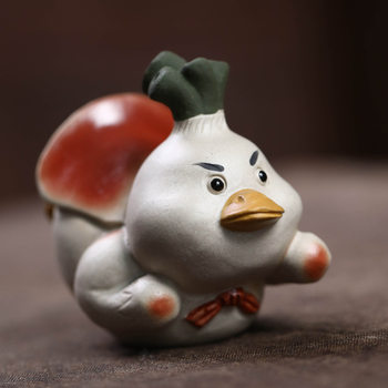 Yixing Purple Clay Tea Pet Little Yellow Duck Zodiac Fortune-Attracting Desktop Premium Ornament Decoration Creative Tea Set Charging Duck