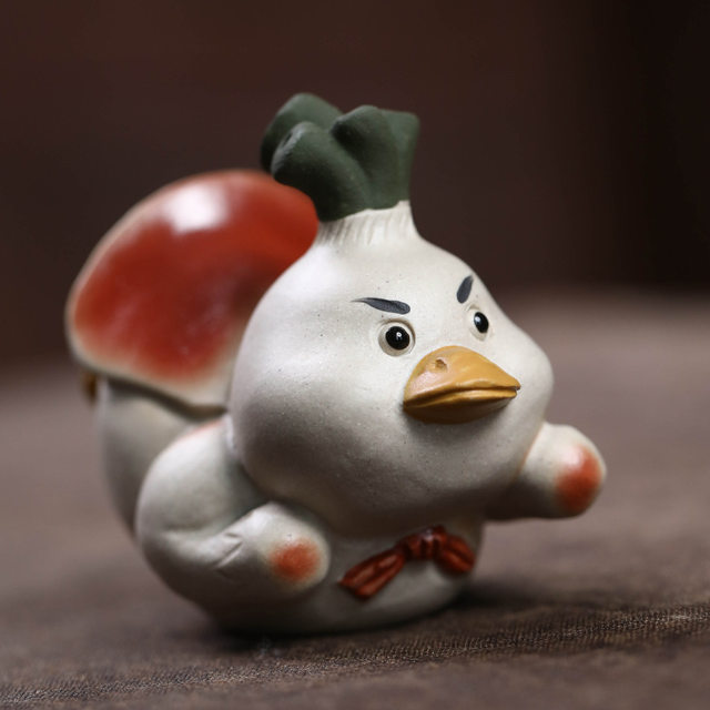 Yixing Zisha Tea Pet Little Yellow Duck Zodiac Lucky Desktop Boutique Decoration Creative Tea Set Charge Duck