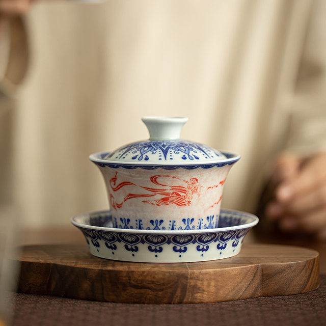Jingdezhen Blue and White Dunhuang Flying Thousand Buddhas Not Hot Sancai Covered Bowl Ceramic Kung Fu Tea Set Teacup Tea Set