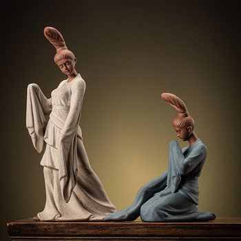 Dunhuang Cultural and Creative Zen-Style Chinese Purple Clay Lady Figurine Tea Pet, a Premium Product That Can Be Used in Tea Rooms, Tea Ceremonies, and as a Tea Table Decoration