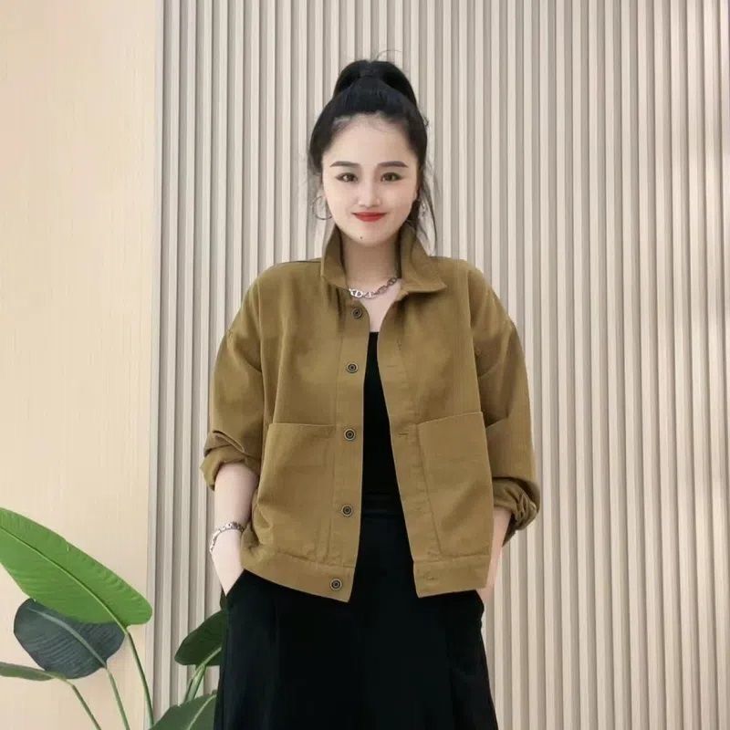 Early Autumn New Fashion Retro Solid Color Versatile Jacket 2026 Loose Slimming Large Pocket Thin Simple Shirt Trendy