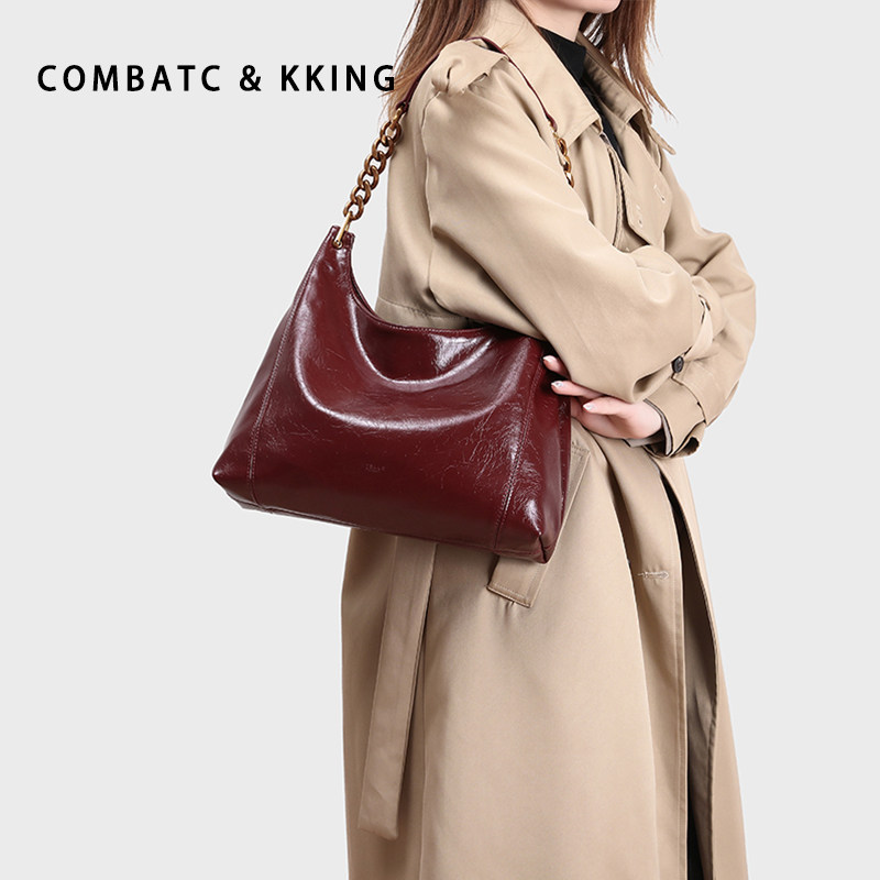 Combatc&Kking High-End Tote Bag Large Capacity Bag for Women 2025 New Shoulder Underarm Bag Wedding Bag