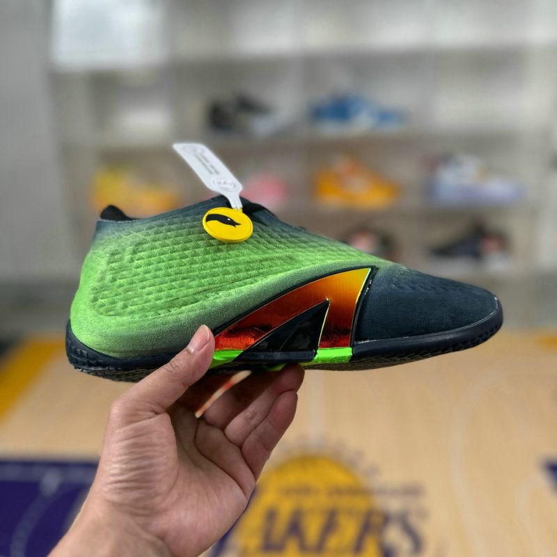 New Morant 4Th Generation Training Shoes, First Release in Green, Black, Gray, Blue, Bright Red, Wear-Resistant Low-Top Basketball Shoes for Men and Women New Morant 4Th Generation Training Shoes, First Release in Green, Black, Gray, Blue, Bright Red, Wear-Resistant Low-Top Basketball Shoes for Men and Women