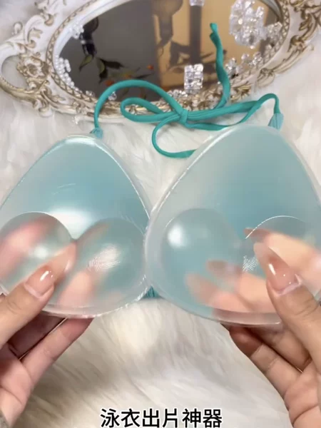 Товары от 萝莉泰裤辣