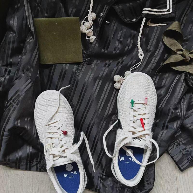 Bode Co-Branded Retro American-Style Black and White Moral Training Casual Sneakers for Men and Women, Sports Shoes, Rugby Spikes
