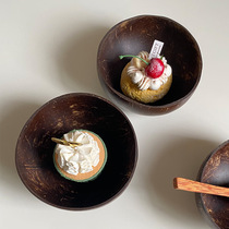 Natural Vietnamese old coconut shell bowl tableware rice bowl dessert sugar water light luxury high-end photography props storage bowl