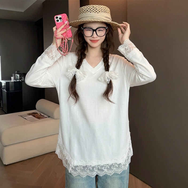 Korean Style Spring and Autumn New Loose Fit Slimming Lace Trim Versatile Casual V-Neck Women's White Long-Sleeve Top Korean Style Spring and Autumn New Loose Fit Slimming Lace Trim Versatile Casual V-Neck Women's White Long-Sleeve Top