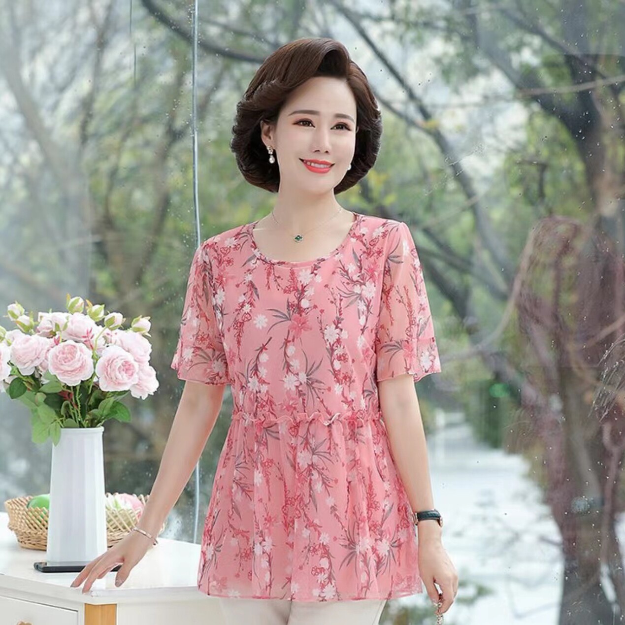 静静服饰妈妈装