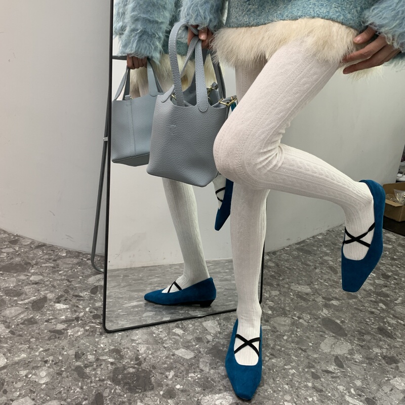 For Those Who Value Attention to Detail, 2026 Early Spring High-End Solid Color Lucksocks 3D Cable Knit Pantyhose Df