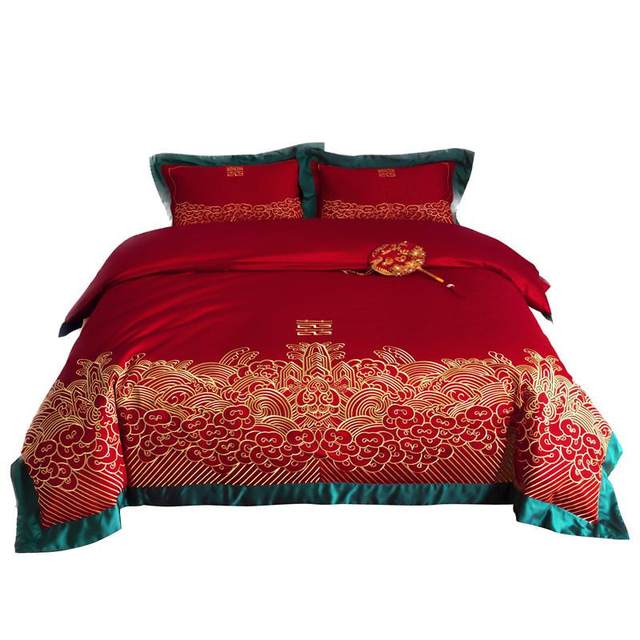 Wedding bed four-piece set of cotton high-end Chinese embroidered red sheets wedding quilt cover pure cotton dowry wedding set