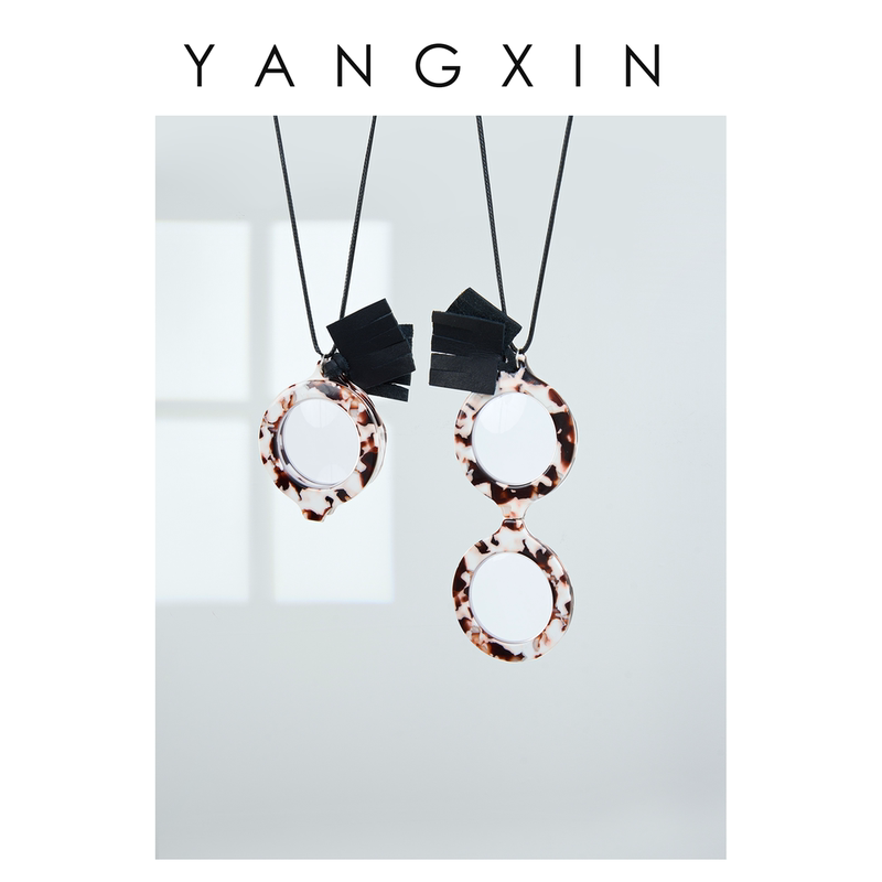 Ageless【Guandai】Niche Design Black Cord Vintage Style Cool and Elegant Magnifying Glass Pendant Necklace Sp04107 Ageless【Guandai】Niche Design Black Cord Vintage Style Cool and Elegant Magnifying Glass Pendant Necklace Sp04107