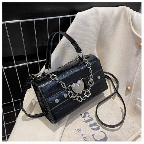 Harajuku Gothic Sweamc Bag Женщина металлический панк -мотоцикл стиль