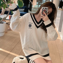 Han Edition Chic College Wind Embroidery V collar loose girl knitting dress in the autumn 2021 mid - long sweater