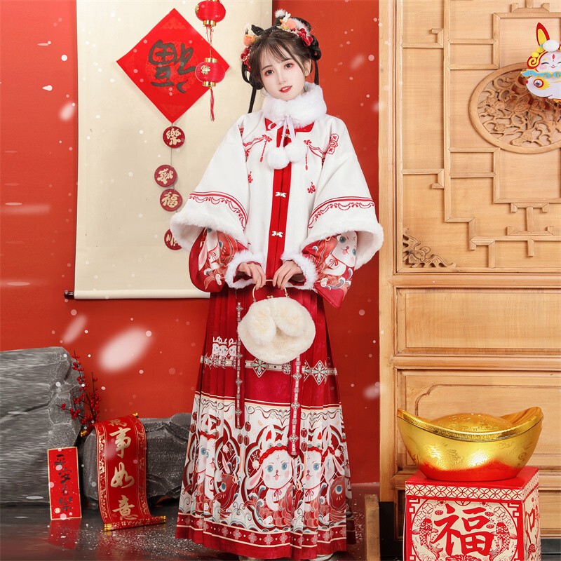 Han Shanghao Yi Original Ming-Style Hanfu Women's Short Jacket with Embroidery, Mamian Skirt Winter Ancient Style New Year Outfit, Fleece-Lined and Thickened Han Shanghao Yi Original Ming-Style Hanfu Women's Short Jacket with Embroidery, Mamian Skirt Winter Ancient Style New Year Outfit, Fleece-Lined and Thickened
