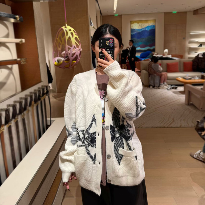 Hot Item ! Wei Xue's Same Style Cardigan Sweater Coat for Women, Loose Mid-Length Knitted V-Neck Long-Sleeve 100% Wool