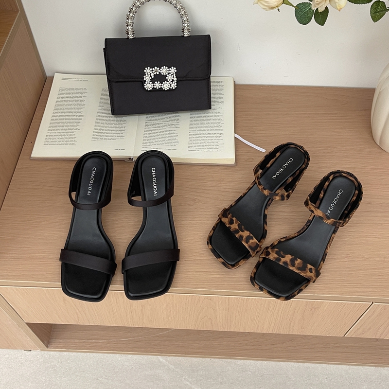 French-Style Square-Toe Stiletto Heel Elegant One-Strap Slippers for Women, Summer Outerwear, 2026 New Super Popular Leopard Print 7cm High Heels
