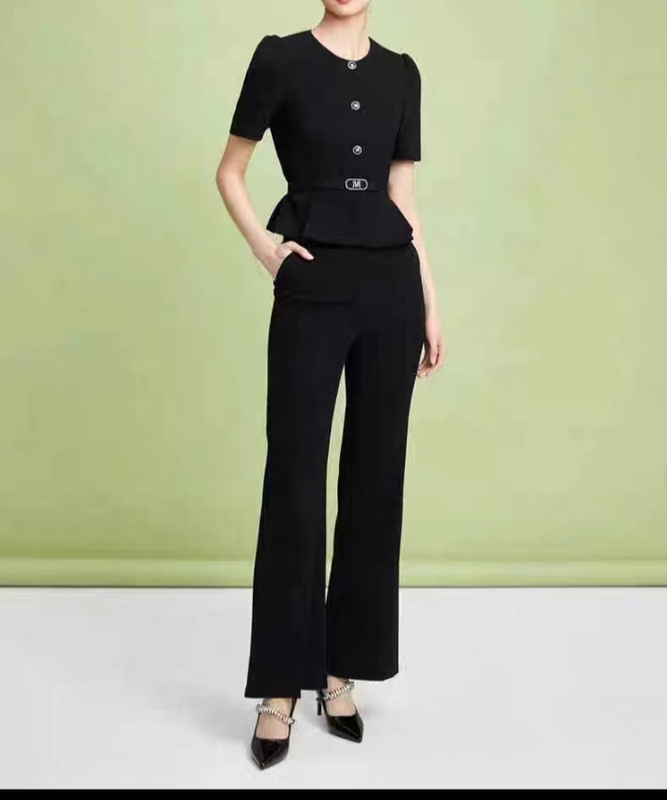 Mojo Mozo Miaoman Wasp Waist Short Outwear 2024 Summer New Style Vertical Stripes Textured Stereo Tailoring Top
