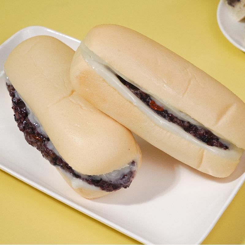 左烘右焙紫米面包整箱早餐速食黑米奶酪夹心吐司休闲零食品批发