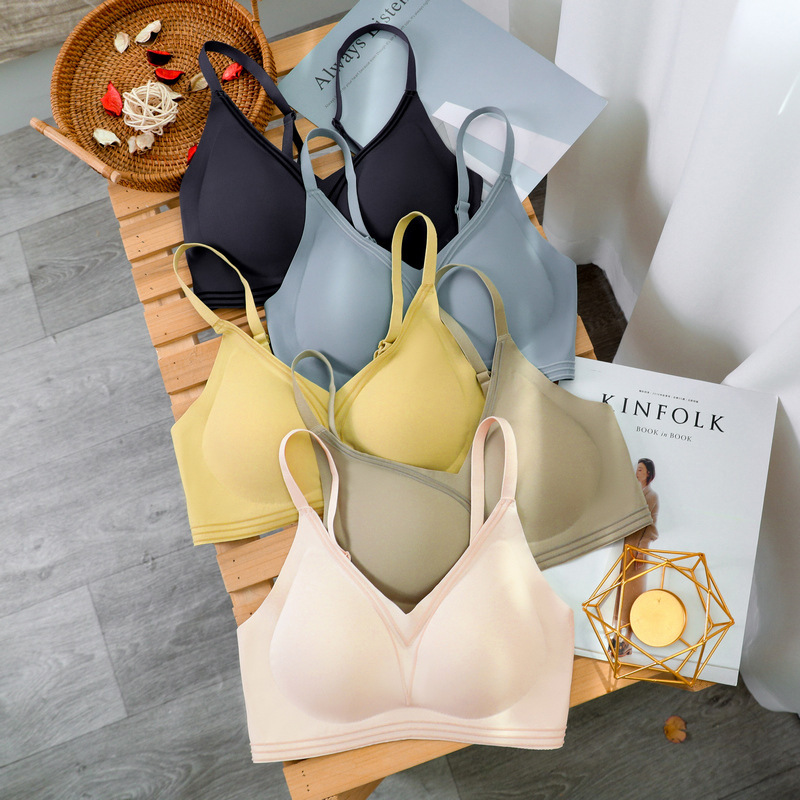 Fat MM Extra-large Code 200 Catty New Products Latex Underwear Women Flocking Nourishing Harnesses To Woo Sexy Untraceless Bra D Hood-Taobao