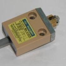 One false penalty and ten penalty MOUJEN Taiwan Maoren limit switch M4-4102R