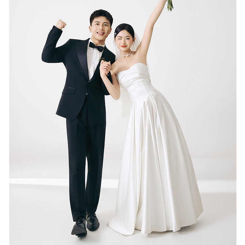 Engagement Evening Dress, White Strapless Light Wedding Dress, Travel Photography, Registration, Small White Dress, Morning Gown, Bride, Wedding, High-End Feel Engagement Evening Dress, White Strapless Light Wedding Dress, Travel Photography, Registration, Small White Dress, Morning Gown, Bride, Wedding, High-End Feel