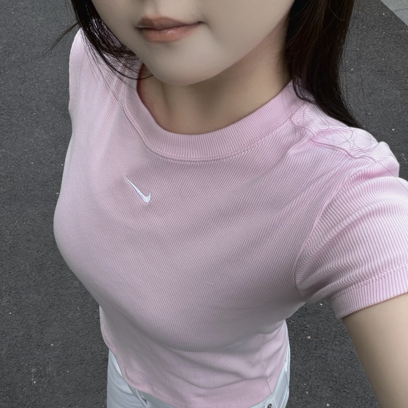 Nike Nike Women's Short-Sleeved 26 Summer New Style Pink Ribbed Slim Short Round Neck Sports T-Shirt Hv4995-663