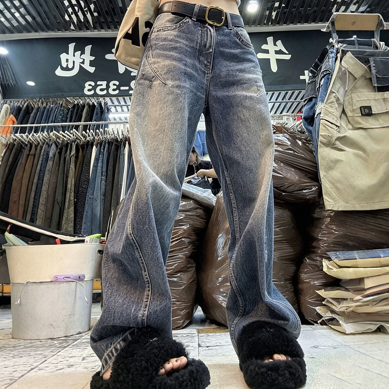 High Street American-Style Straight-Leg Jeans That Cover the Hips and Flatter the Figure, Women's 2026 Autumn New High-Waisted Loose Wide-Leg Pants