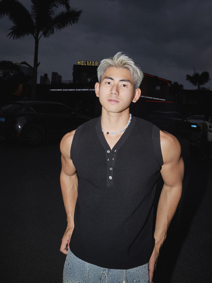 PAPASLILMONSTER美式复古针织背心设计感显身材百搭无袖上衣男潮