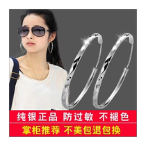 100 hitch for Korean version Digital Roman bestie sexy minimalist Korean version female foot chain net red titanium steel not falling out of color foot chain
