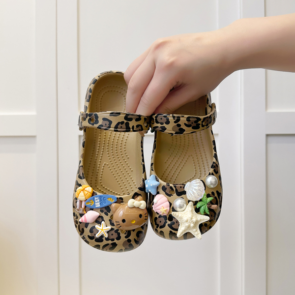 Girls' Clogs for Summer, Children's Cute Kt Cat Parent-Child Slippers, Dual-Use Beach Sandals for Girls — 4