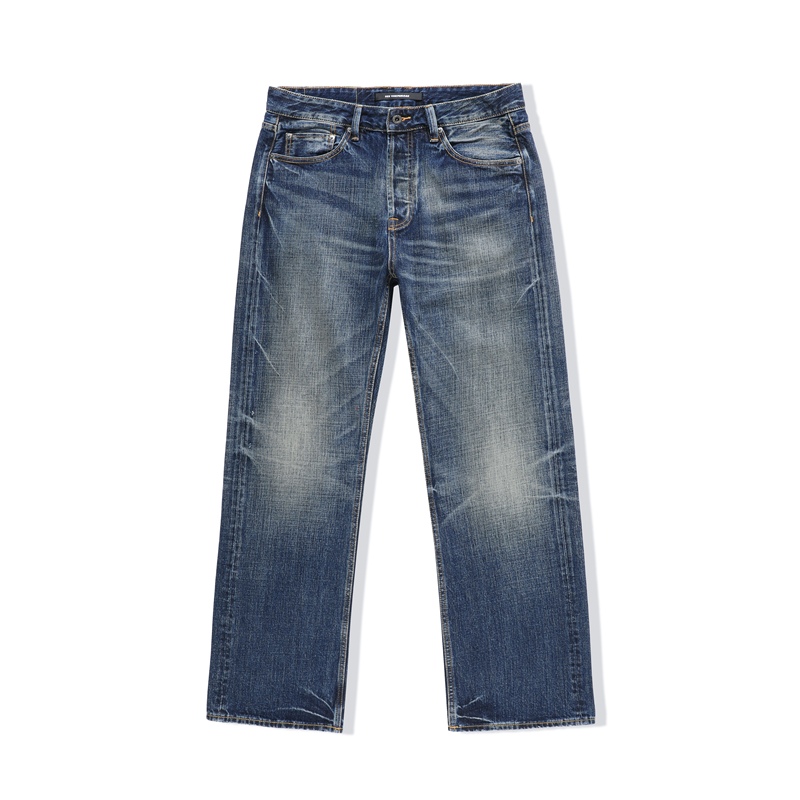 See the Mirage M01 Limited Edition Japan-Made Okayama Bamboo Deep Blue Claw Mark Washed Tie-Dye Jeans See the Mirage M01 Limited Edition Japan-Made Okayama Bamboo Deep Blue Claw Mark Washed Tie-Dye Jeans