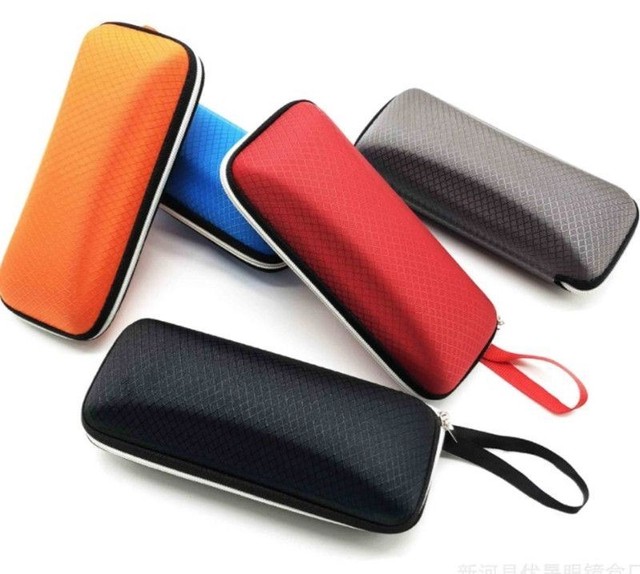 High-End Portable Anti-Pressure Lightweight Japanese-Style Retro Sunglasses Storage Case for Women and Men