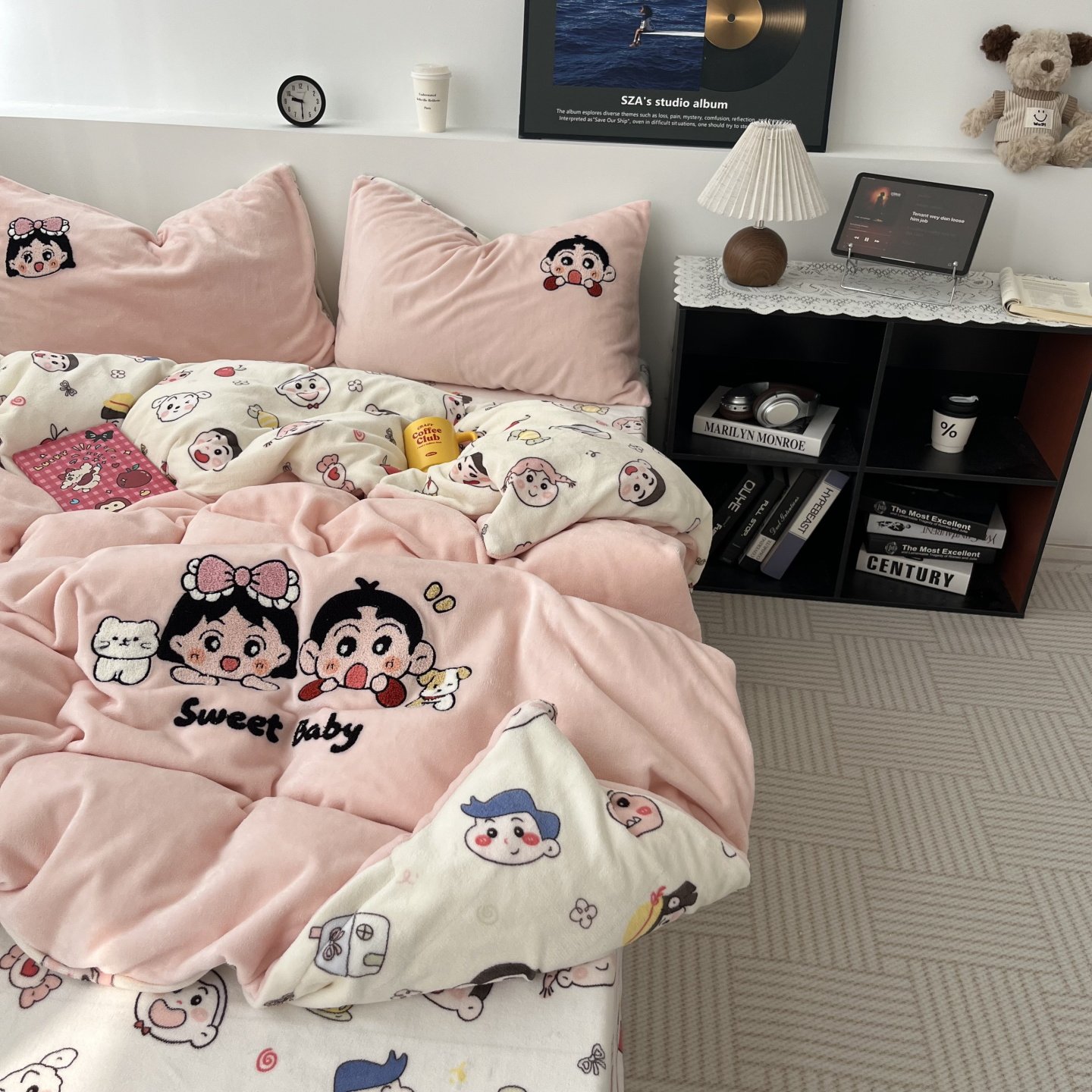 Korean Style Girl ins Cute and Fun Towel Embroidery Milk Velvet Four-Piece Set Coral Velvet Duvet Cover Bed Sheet Three-Piece Set 1.5