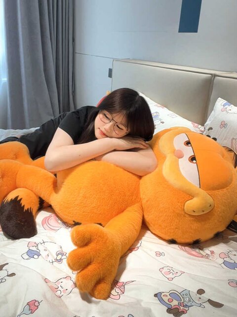 Vockoo Garfield Cat Plush Doll Official Cute Cat Plush Toy Girl Sleeping Pillow Gift