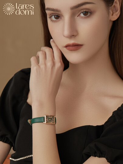 Laresdomi Laredo Mi Damenuhr, klein, grün, Retro-Quadrat, römisch, schlicht, Perlmutt, klassisch für Frühling und Sommer