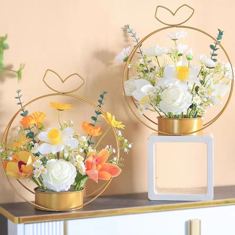 Golden round iron art flower basket heart-shaped flower floral floral floral floral floral metal flower shelf mesh red flower bunches-Taobao