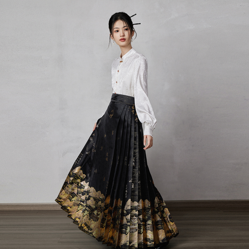 Lanfenghua [Gold-Painted Landscape] Original Design Gold-Embroidered Black Mamian Skirt Top Set 2025 New Model
