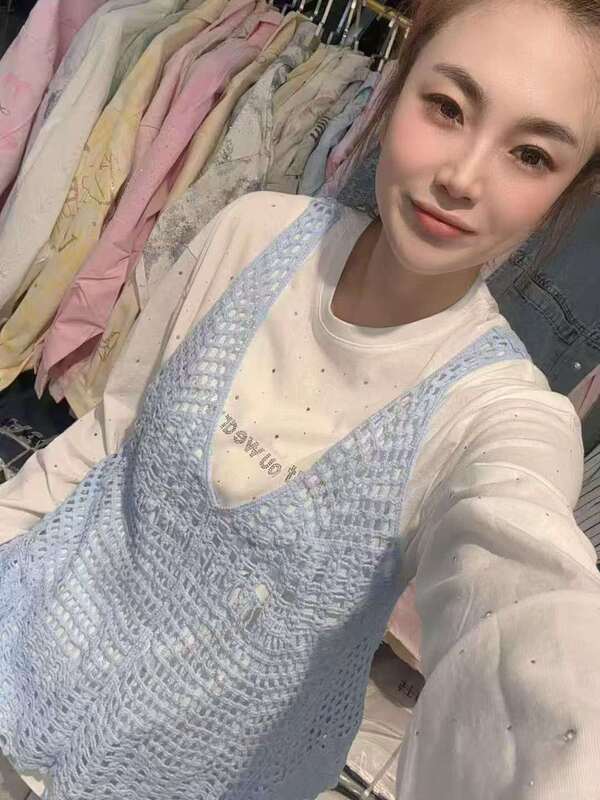 Early Spring Fashionable Pink Hollow-Out Pullover Top, Sweet and Age-Reducing, Sun-Protective, Floral Lace Knit with a Sense of Elegance