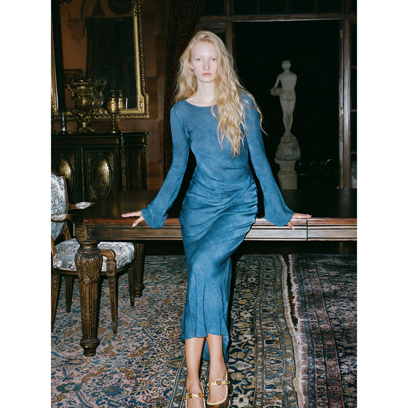Heavyweight 100% Mulberry Silk Women's Silk Dress with Unique Design, Blue Round Neck, Bell Sleeves, Elegant Resort Style Dress Heavyweight 100% Mulberry Silk Women's Silk Dress with Unique Design, Blue Round Neck, Bell Sleeves, Elegant Resort Style Dress