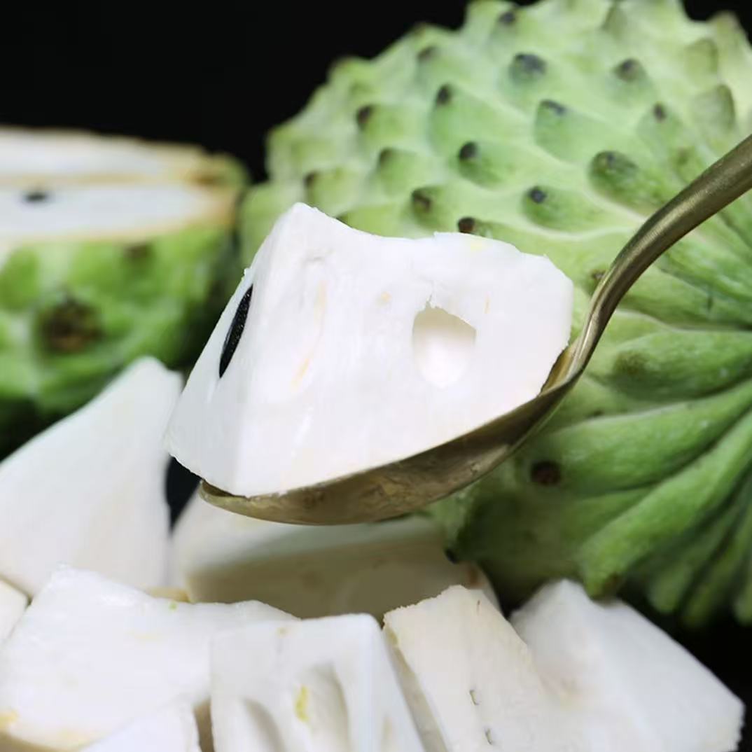 云南凤梨释迦果：热带风味中的甜蜜使者