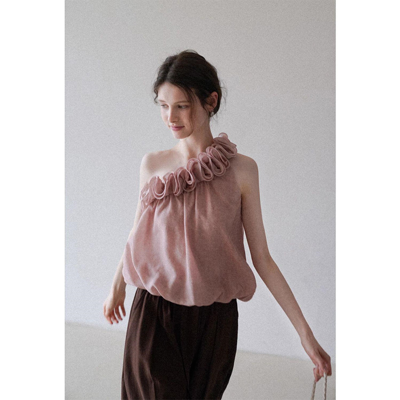 Heavy Lace Off-Shoulder Puff Sleeve Vest for Women, Summer Pure and Sexy Design, Stylish Sleeveless Slimming Pink Top