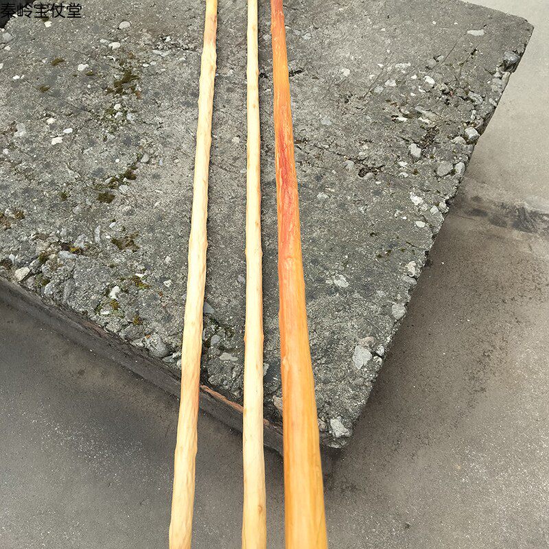秦岭红牛筋木鞭杆武术棍测评：硬木韧性好+弹性高，盘棍初学者也