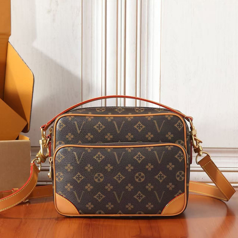 New Vintage Fashion Handbag Messenger Bag for Men, Retro Nil Camera Bag, Casual Commuter Shoulder Crossbody Bag for Women