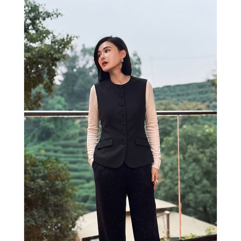 Yuan Yiling [Classic Muller] Australian Wool Acetate Vest Black Round Neck Classic Light Luxury Elegant Temperament 26 Spring and Autumn