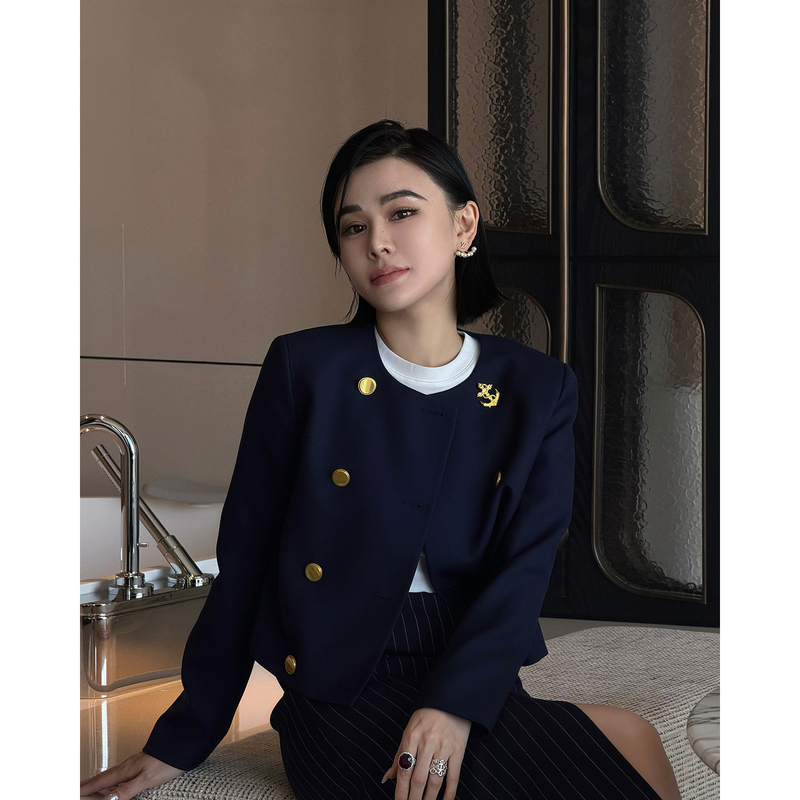 Yuan Yiling [Louis Show Style] Wool Jacket Coat in Navy Blue with Long Sleeves, Gold Buttons, Double-Breasted, Summer and Autumn Style