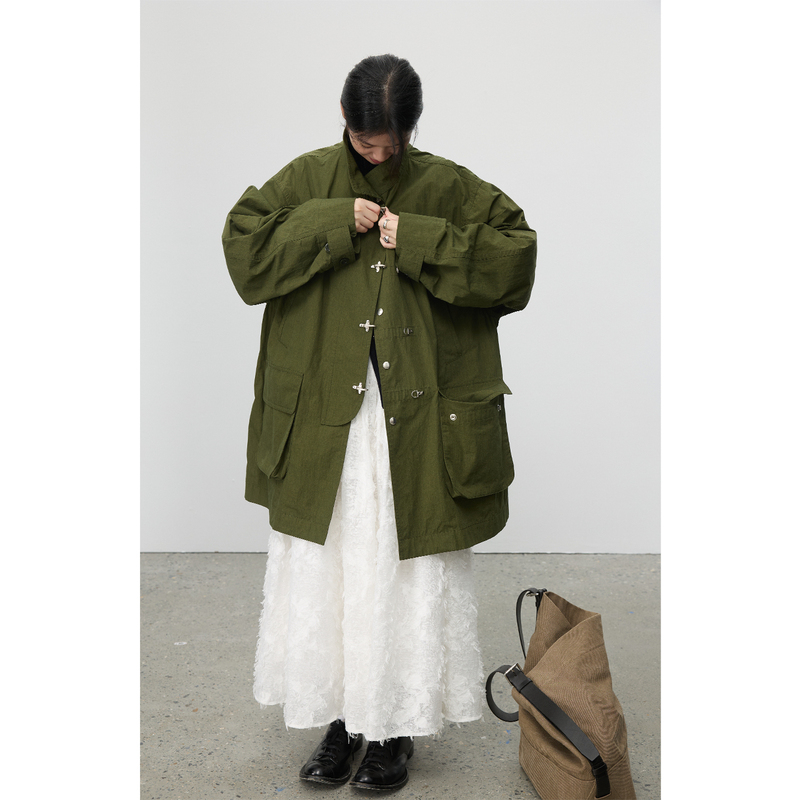 Sannai Nut Stand Collar Airplane Buckle Mid-Length Trench Coat for Women Loose Fit Multi-Pocket Design Jacket 53F133