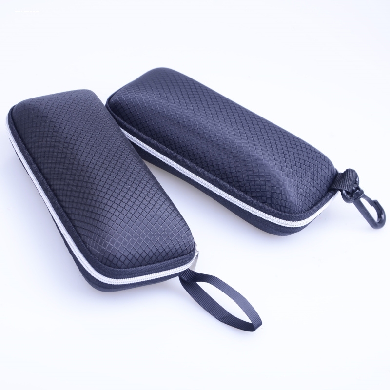 Portable and Simple Reading Glasses Case for Middle-Aged and Elderly Men and Women, Foldable, Compact, with Keychain and Zipper